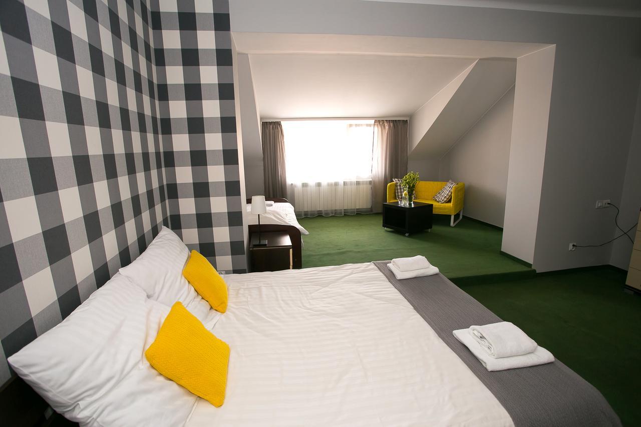 Labirynt Hotel Łomża Eksteriør billede