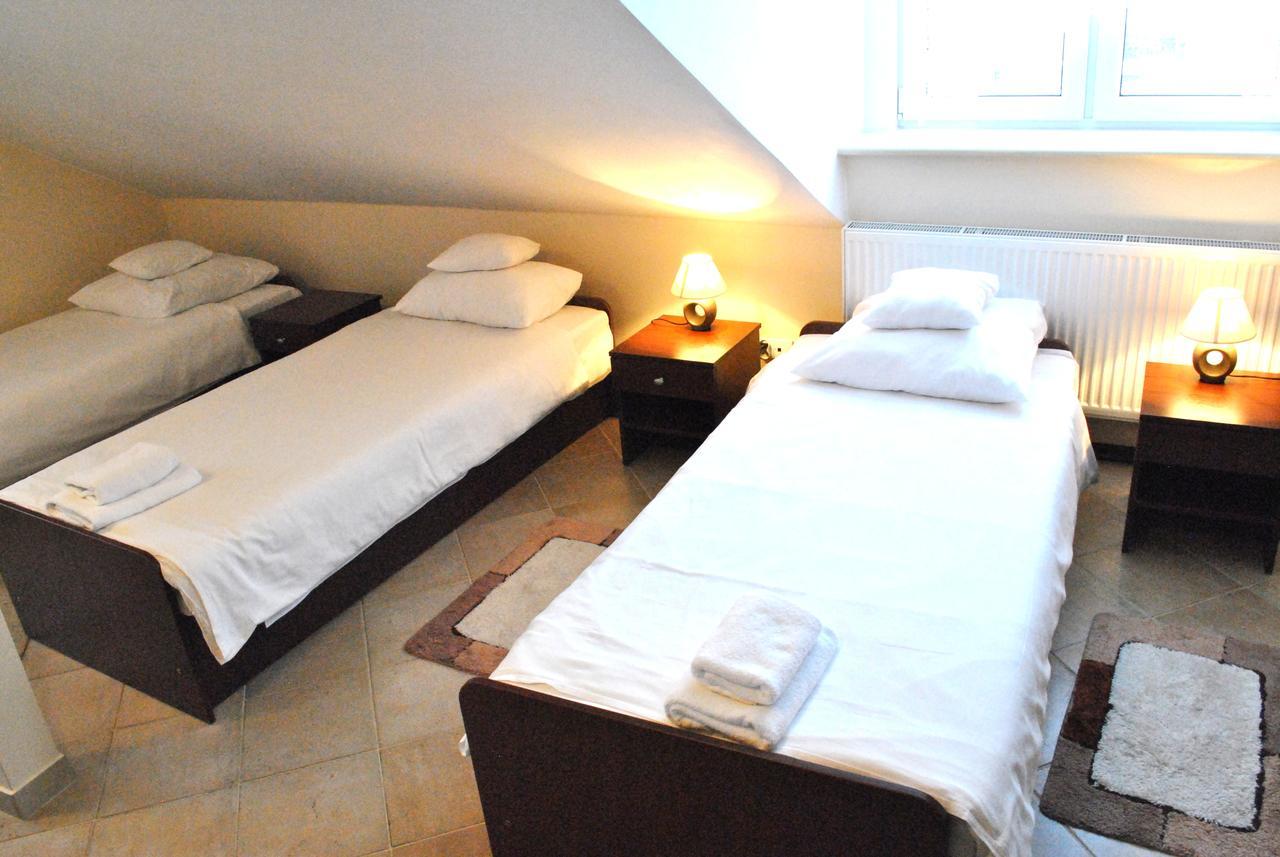 Labirynt Hotel Łomża Eksteriør billede